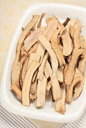 《刃神的天照》登陆多平台 和风神话幻想RPG新作